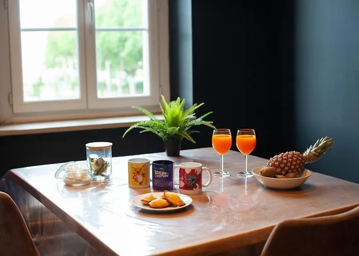 Qualys Cinema-parking & View Square * Carcassonne