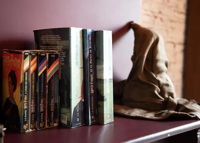 Qualys Cinema-parking & View Square Carcassonne